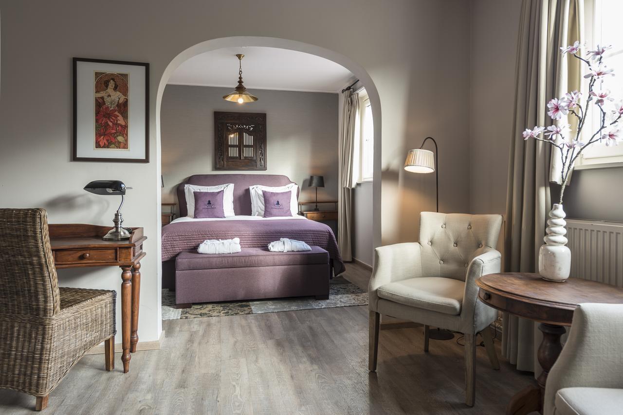 Charmehotel Klokkenhof 3* Brasschaat